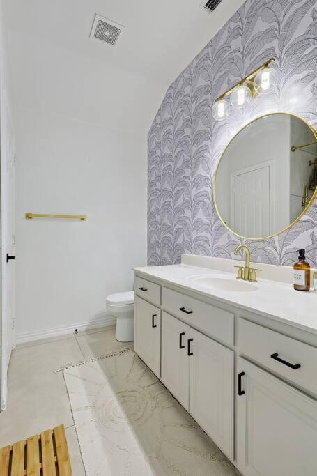 Вилла Wellness Oasis 5Br W Pool + Huge Yard + Fire Pit Sachse Экстерьер фото