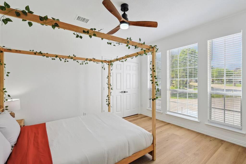 Вилла Wellness Oasis 5Br W Pool + Huge Yard + Fire Pit Sachse Экстерьер фото