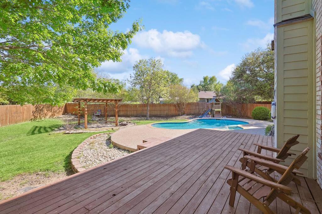 Вилла Wellness Oasis 5Br W Pool + Huge Yard + Fire Pit Sachse Экстерьер фото